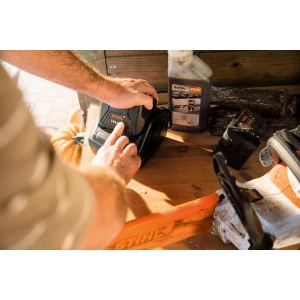Stihl oplader